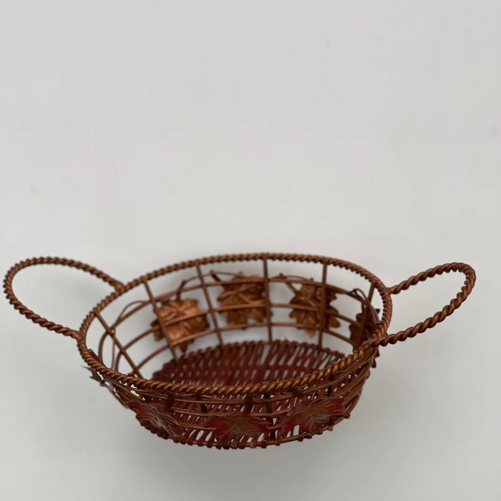 Oval Copper Wire Basket With Wicker Base Fall Decor‎